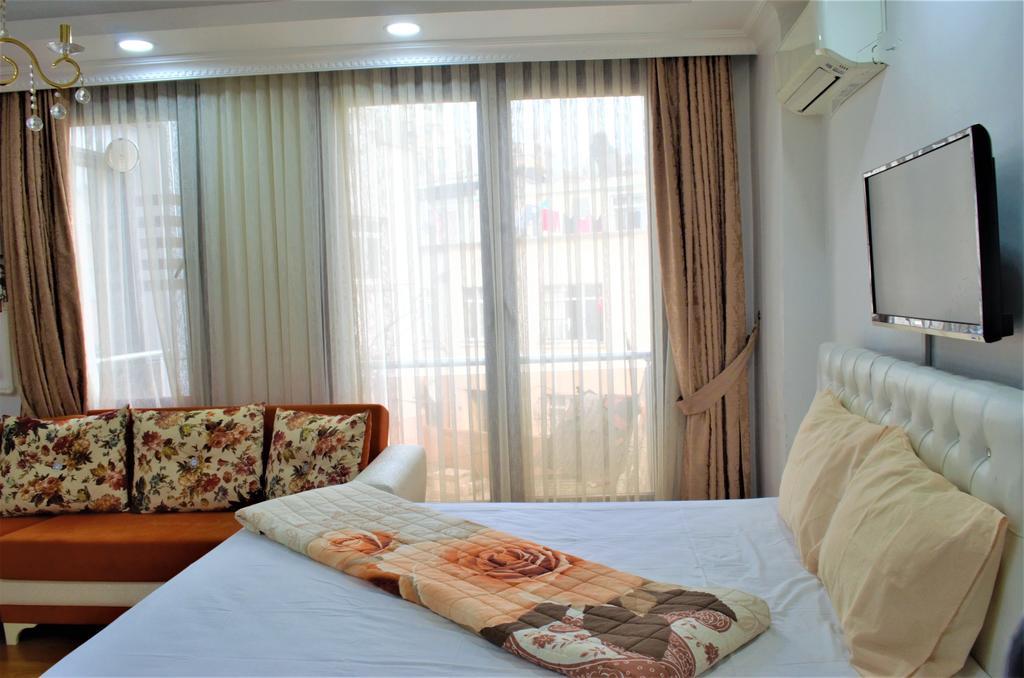 Ayasofya Deluxe Apart Istanbul Bagian luar foto