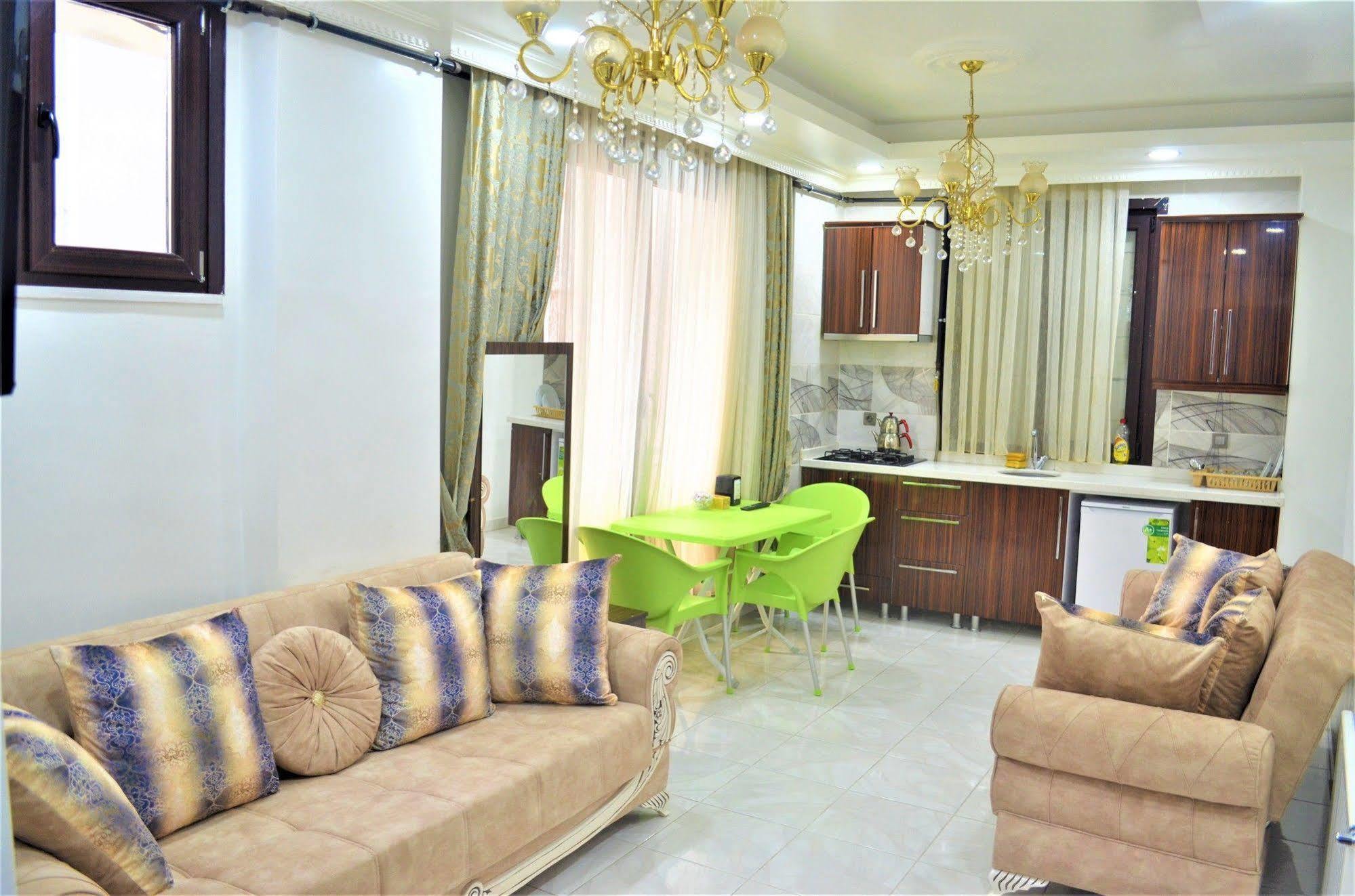 Ayasofya Deluxe Apart Istanbul Bagian luar foto